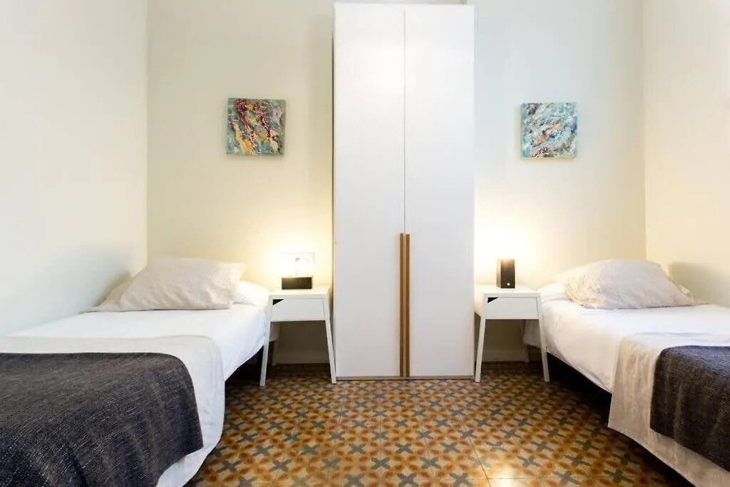 4Bedroom Apart With Balcony In Las Ramblas 3-2 Barcelona 0*,  Spain