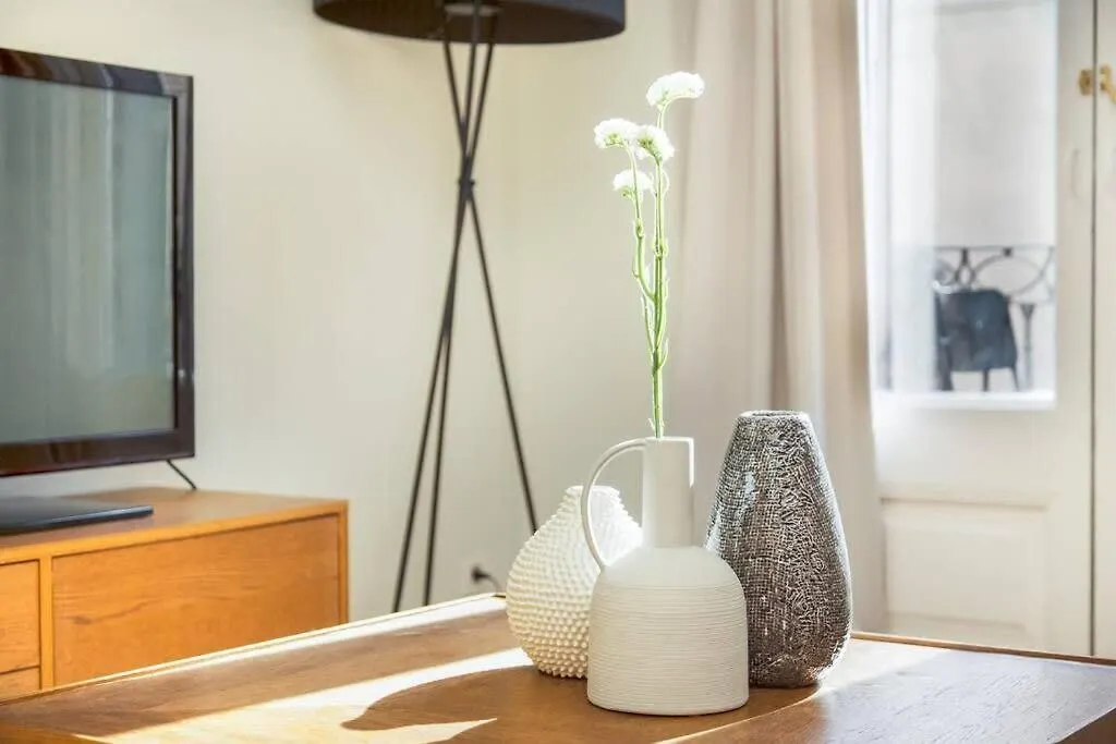 4Bedroom Apart With Balcony In Las Ramblas 3-2 Barcelona Spain